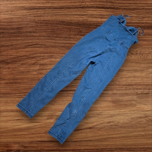 Haute Monde Blue Denim Stretch Jumpsuit - Picture 4 of 6